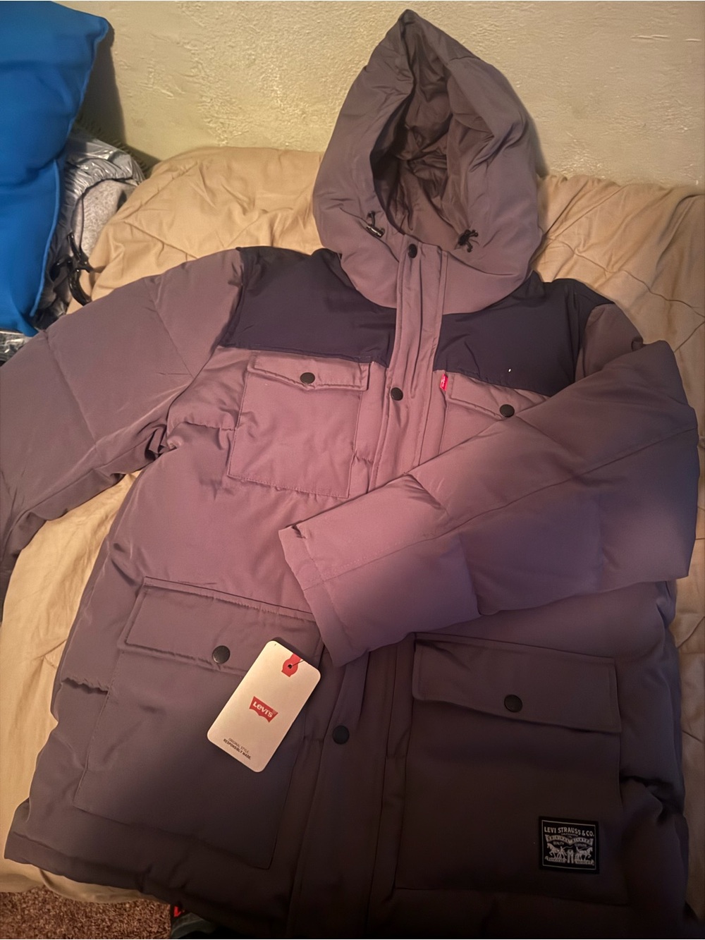 NWT Levi Strauss Puffer Jacket - XL